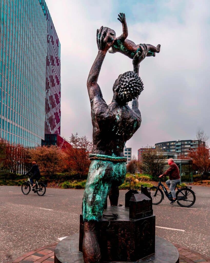 Het Slavernij Herdenkingsmonument Patrick Mezas 8